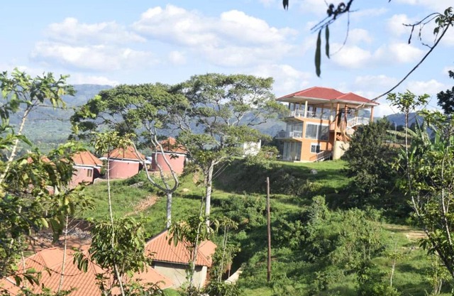 Kanungu Resort Hotel