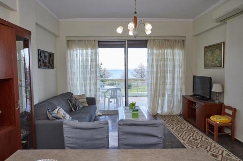 Karfas sea view apartment