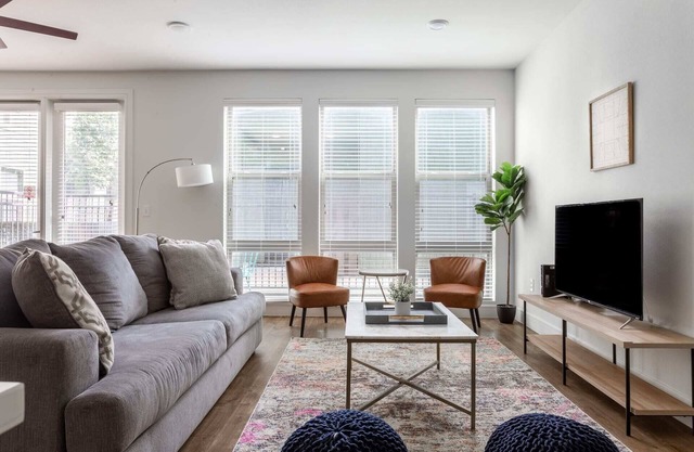 Kasa | Family Friendly Space Minutes to Echo Theatre & Nightlife | Dallas