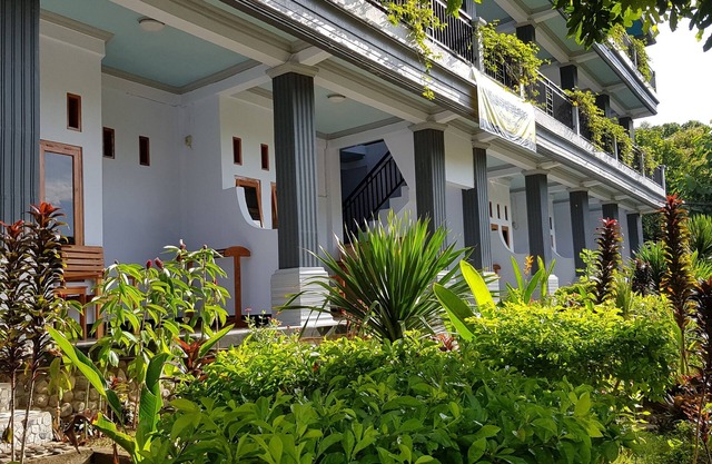 Kasuwari Hotel