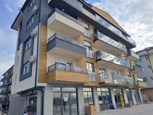 Katarina C67 lux, Silver Lake, Srebrno jezero, Veliko Gradiste