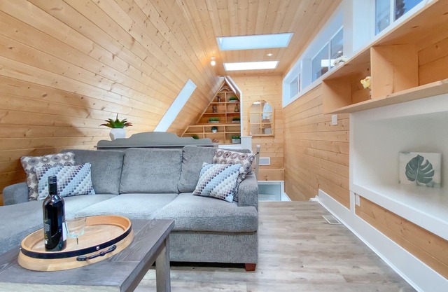 Kelowna Bed and Breakfast