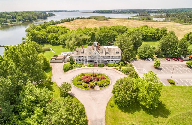 Kent Island Resort