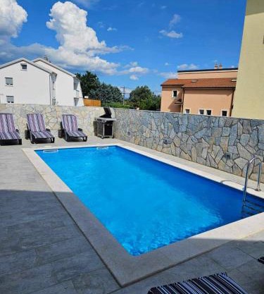Khalli apartman 4 stars with private pool and jacuzzi near Opatija