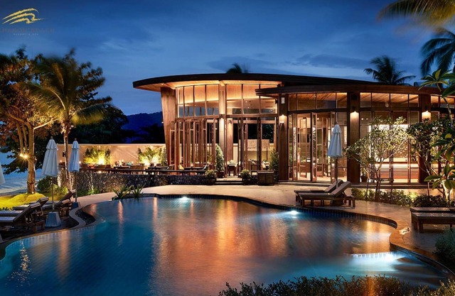 Khanom Beach Resort & Spa