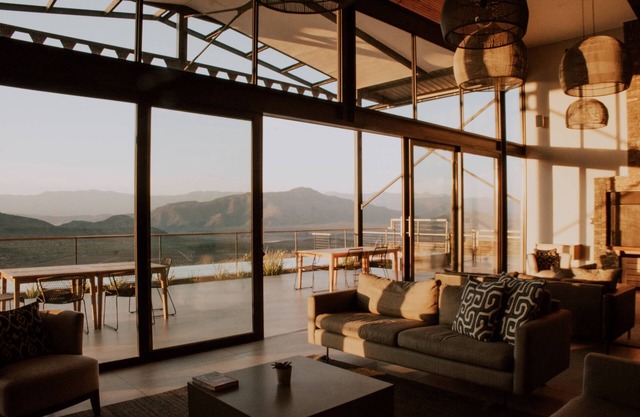 Khanyisa Mountain Lodge