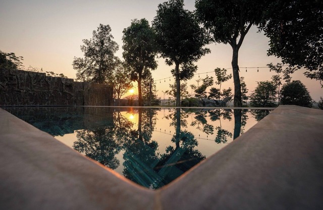 King Bavi Resort