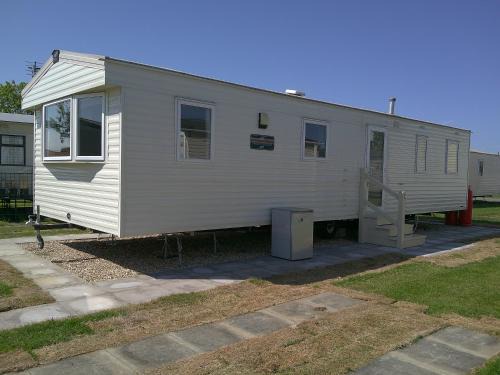 Kingfisher New Horizon KF II 8 Berth, heated, Close to site entrance