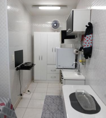 Kitnet a 400m do metrô Vila Sonia Butantã e 3,2km do Morumbis