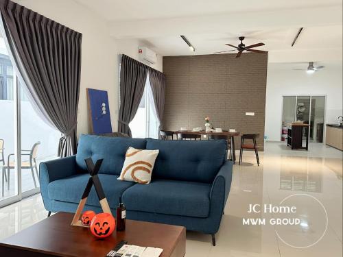 Kluang Gunung Lambak view Family Suites