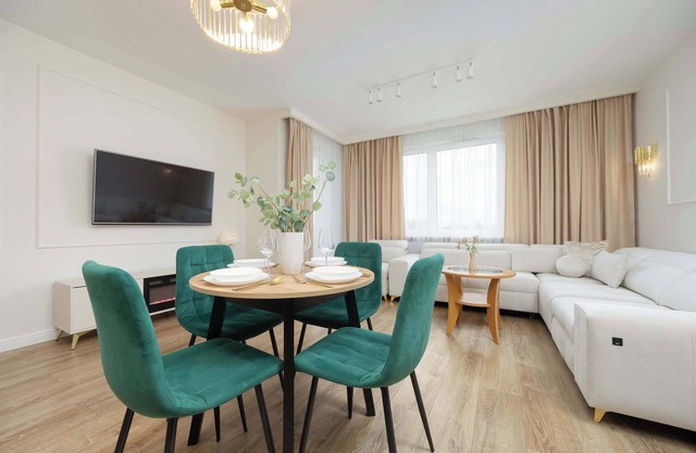 Kościeszów 4 | Warsaw | Elegant Apartament | Parking