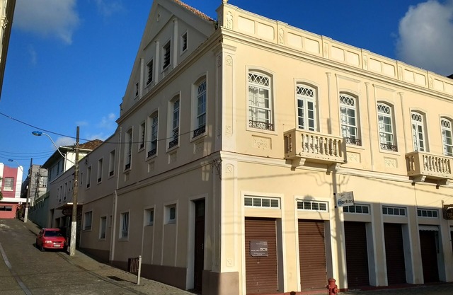 Kontiki Hotel