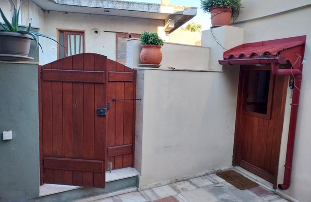 Kostogiorgis Home