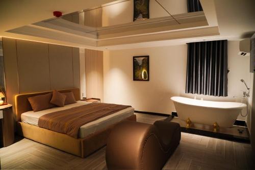 L'amant Hotel - Cần Thơ