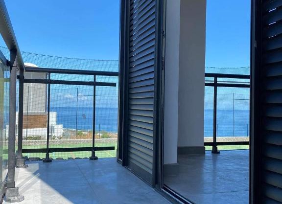 L'Eté sans fin, vue mer