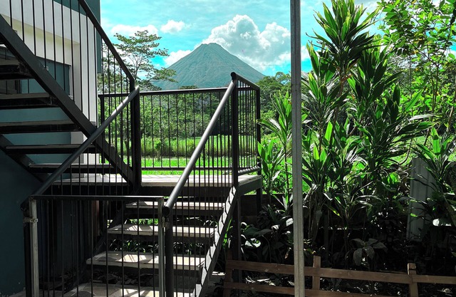 La Fortuna Living Room