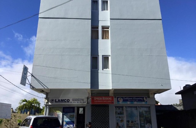 La Péninsule Town Apartment No 5