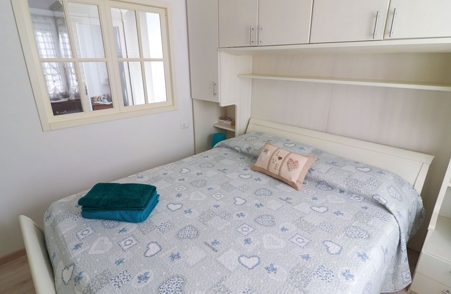 La Riva, studio apartment in a country house 14 km far from the sea,