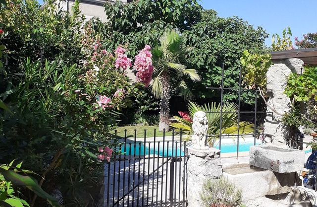 La Vialle: Studio in the Ardèche France with pool, near Pont d'Arc