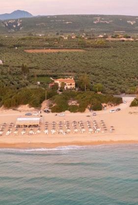 Lagouvardos Beach House