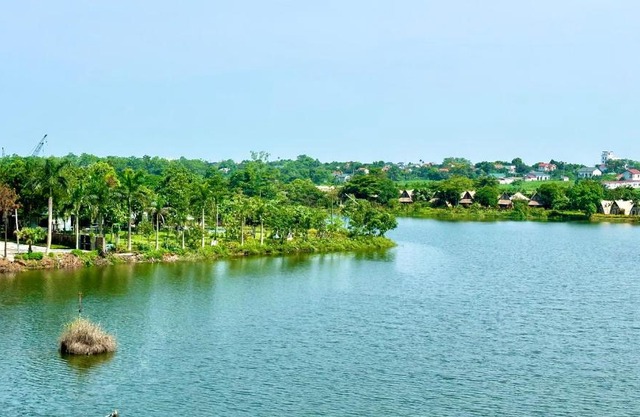LAKE BON GARDEN