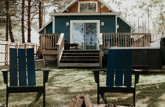 Lake Forest Cottage - Dog Friendly w/Hot Tub, Firepit and Kayaks