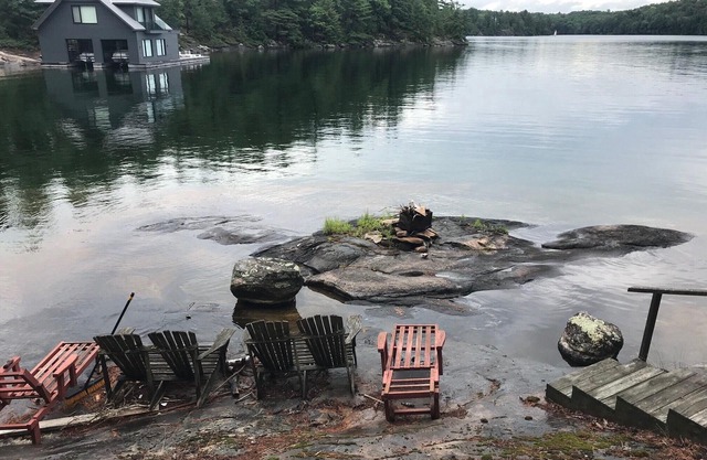 Lake Joe North Private Family Cottage