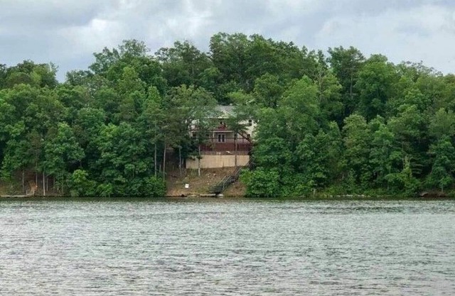 LAKE WEDOWEE WATER FRONT & PRIVATE POOL SAT - SAT ONLY! OFFER MONTHLY!