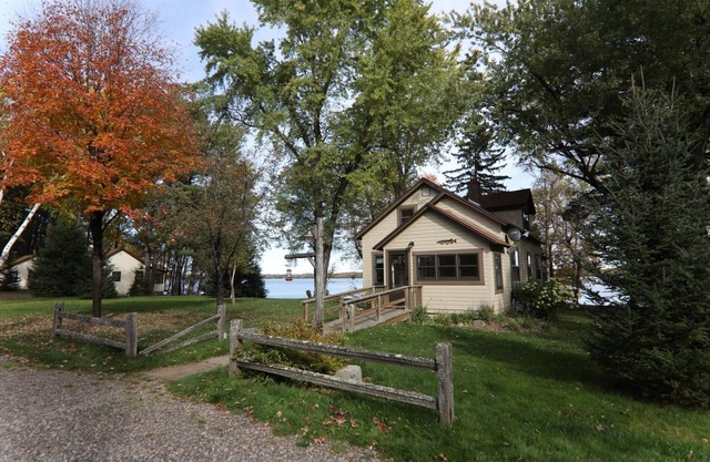 Lakefront Cabin #8 The Musky House