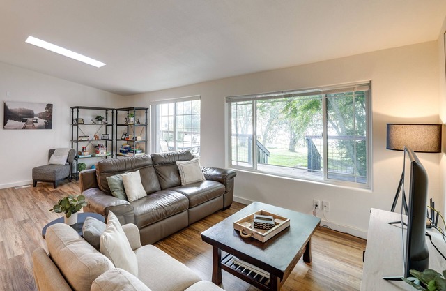 Lakefront Mount Vernon Home w/Private Dock!