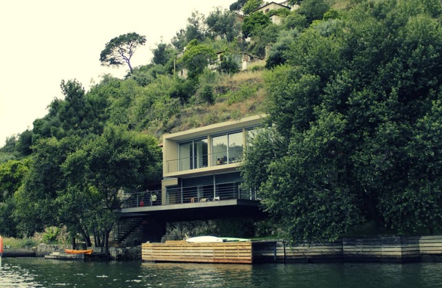 Lakeside house -