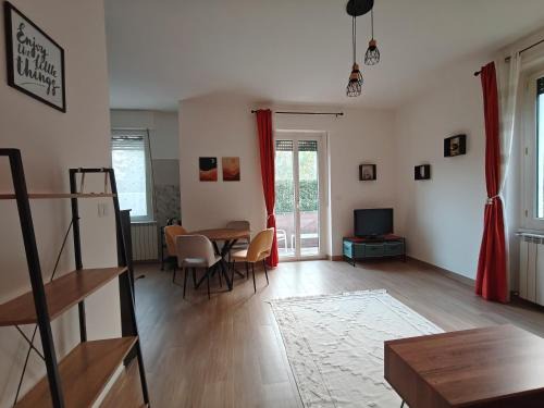 Lakeside Montivivi Holiday home