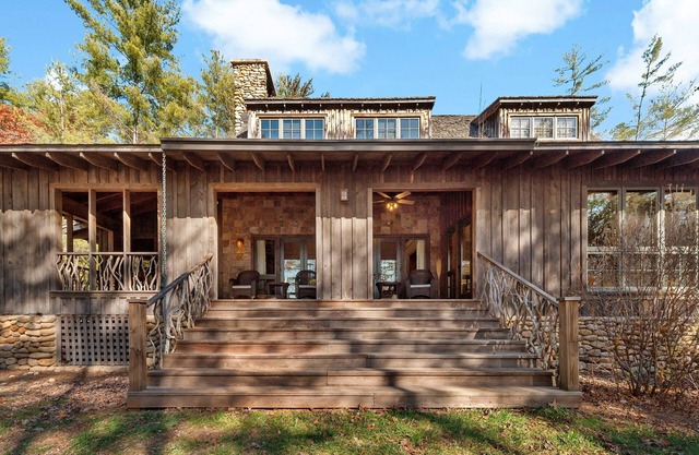 Lakeside Retreat | Pet-friendly, Grill, Fire Pit & Stunning Lakefront Views!