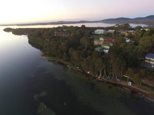 Lakeview Lodge