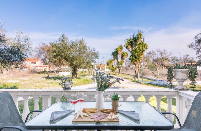 Lamda Apartment II by Estia