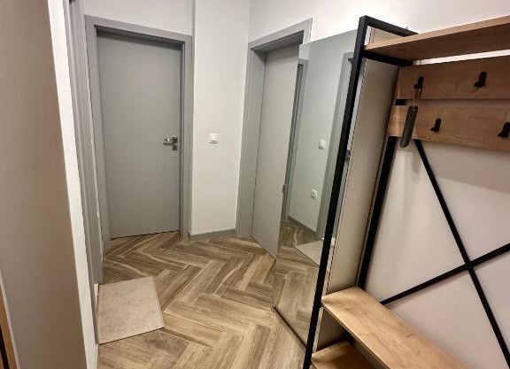 Lana Apartments