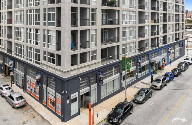 Landing at 222 Saratoga - 2 Bedrooms in Downtown