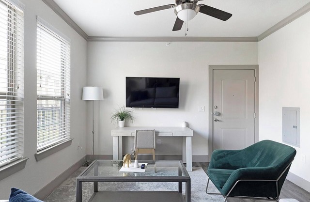 Landing | Incredible 1BD, Pool, Clubhouse