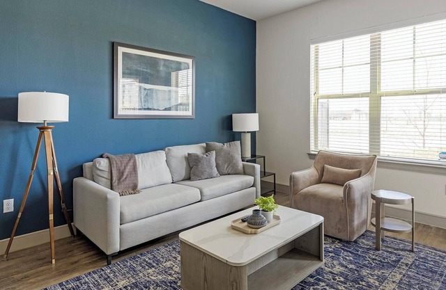 Landing | Incredible 2BD, Gym, Courtyard