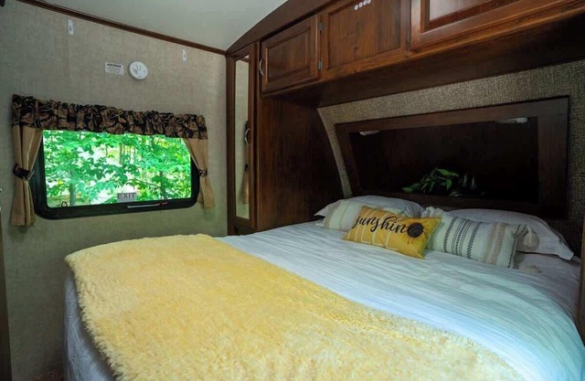 Laredo RV near Tobermory
