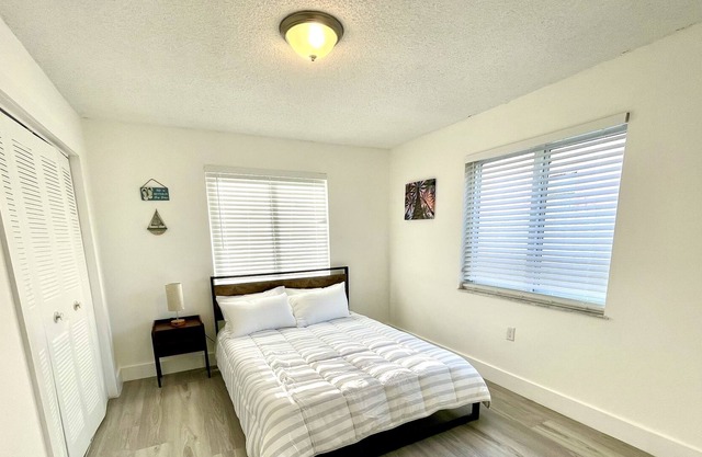 Large 3Br/2Ba Oasis Wynwood & Beaches *30 day Stay*