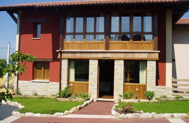 Large apartment in pretty village near Cangas de Onis and Picos de Europa