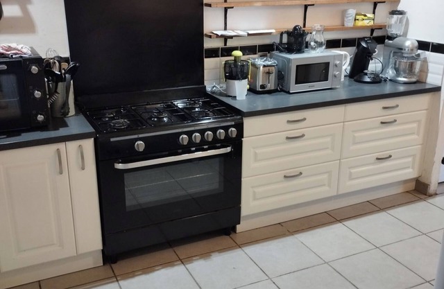 Large house for up to 17 people BREST