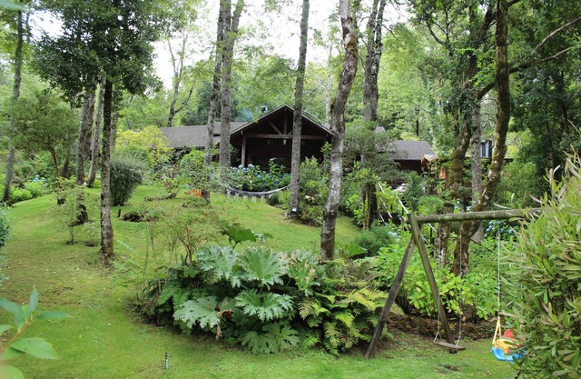 Large house in private park minutes from downtown Pucon