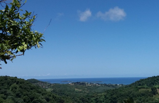 Large villa in the countryside with sea view