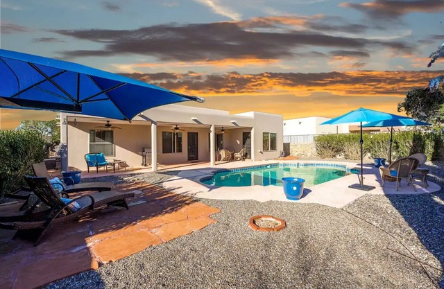 Las Cruces Southwest Charm with Pool, Hot Tub & Mountain Views