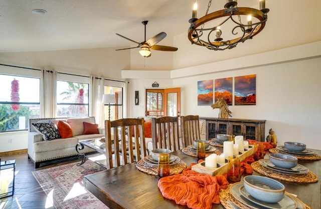 Las Cruces Vacation Rental with Mountain Views!