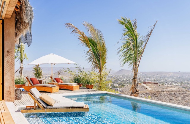 Las Nubes en Todos Santos adults only