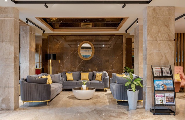 Lazdana Hotel Bangalore