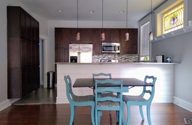 Lazy Daze Tower Grove (12 minutes to downtown)